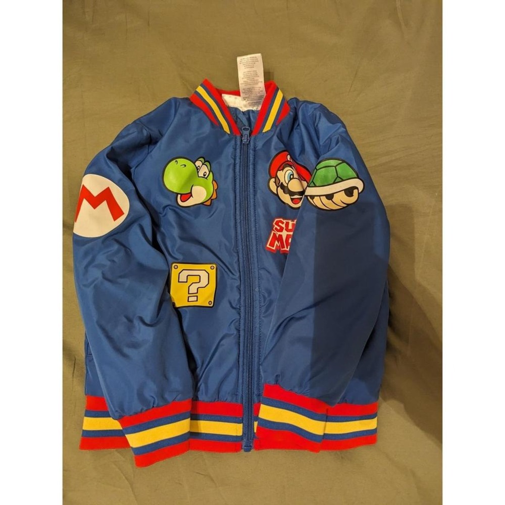 Nintendo‎ kids size 5/6 mario bomber jacket 2023